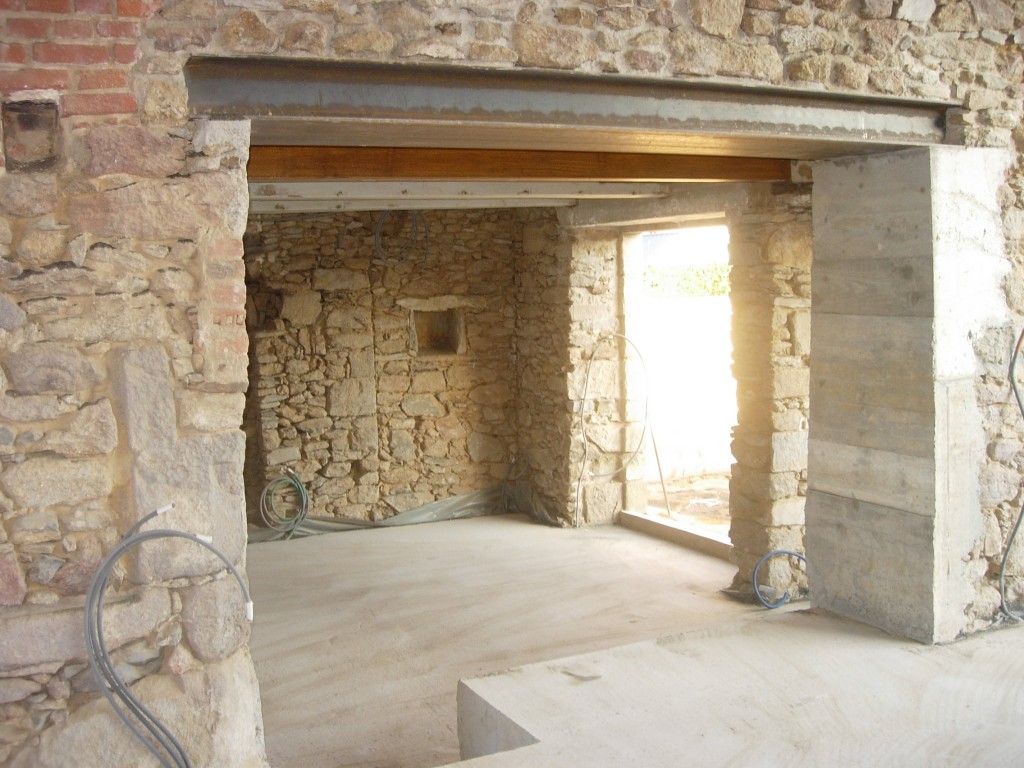 Ouverture de mur en pierre, en béton à Livry-Gargan